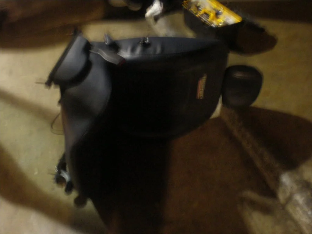 PC221421.webp