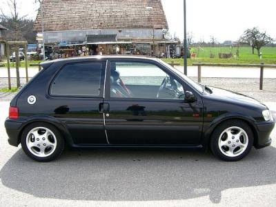 Peugeot-106-1-6-16V-GTI-XtsK.jpg
