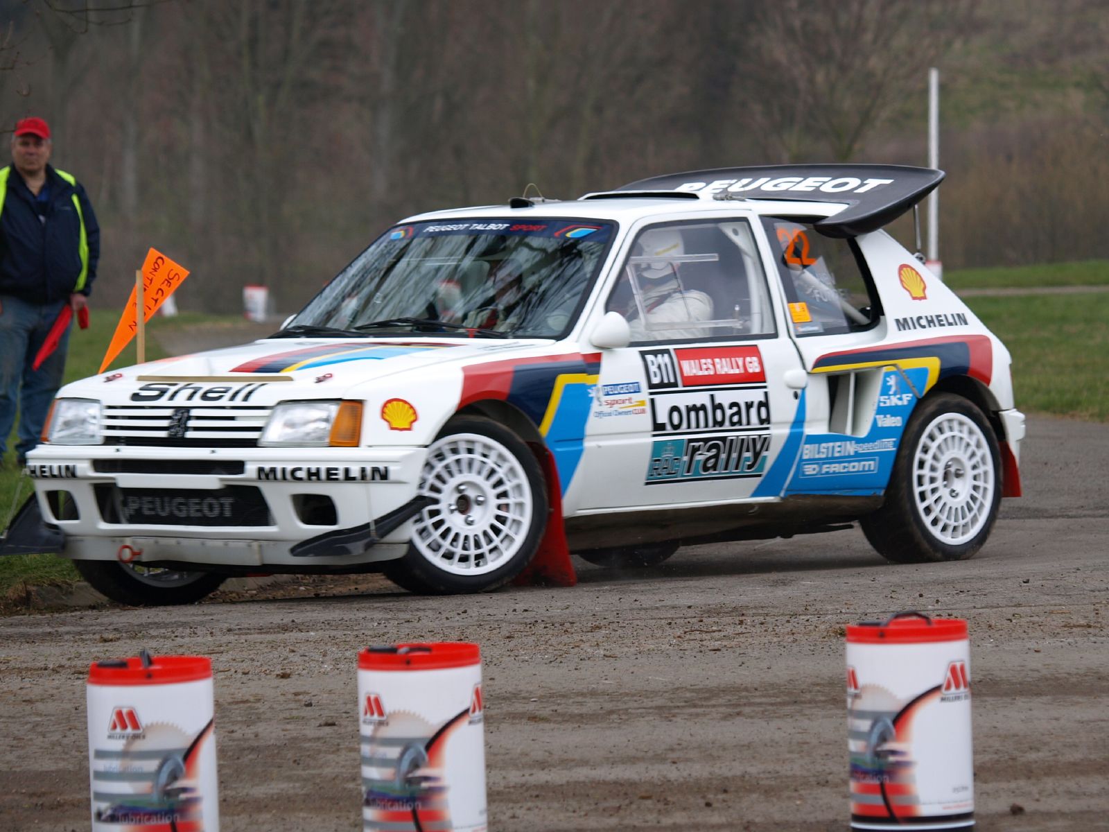 Peugeot_205_Turbo_16_-_Race_Retro_2008_02.jpg