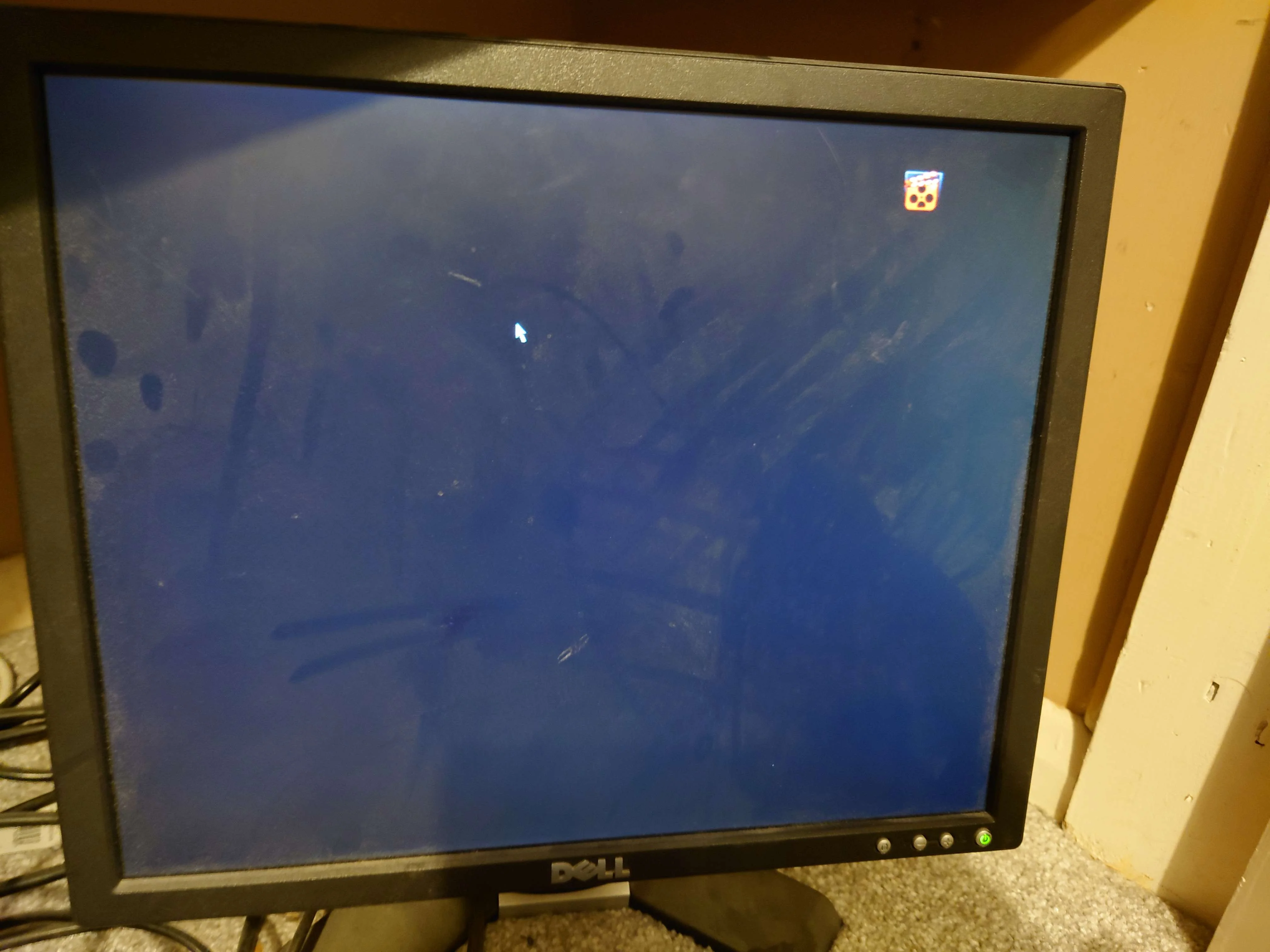 pfqRfO.webp