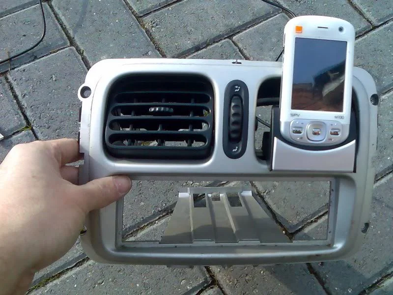 PhoneHolder.webp