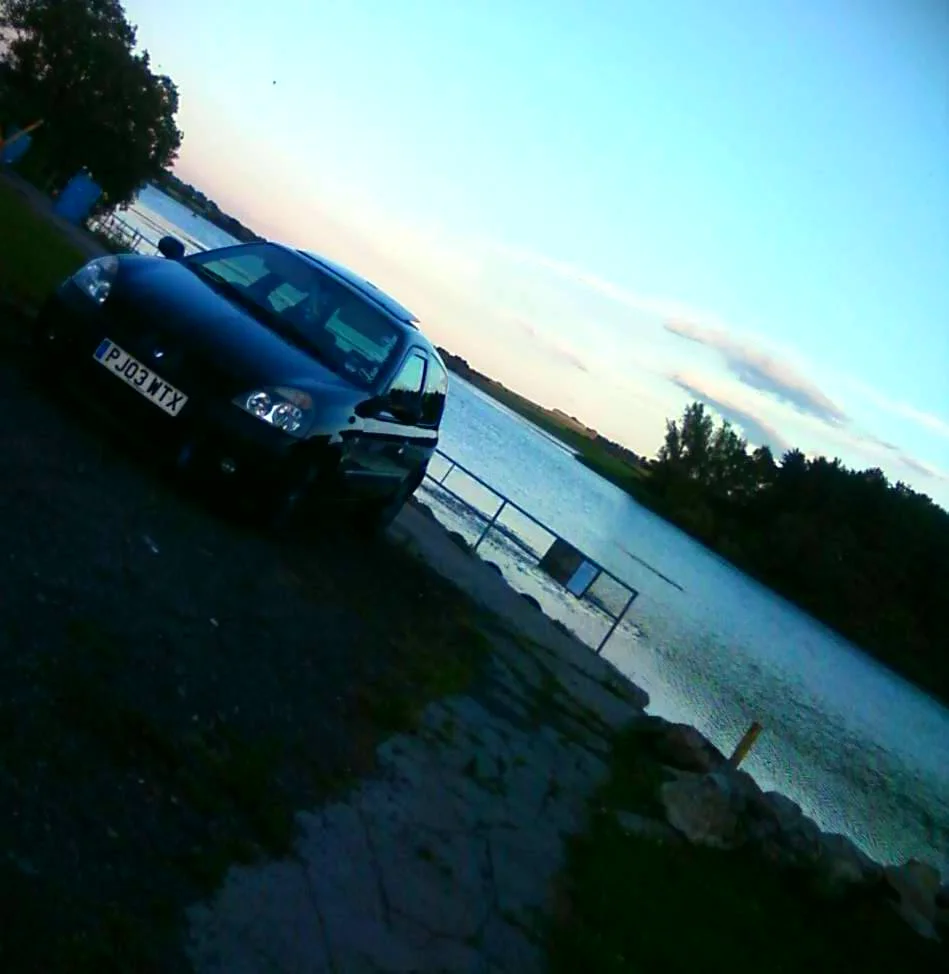 Photo-0002_e2_e1_zpsee1ddfa7.webp
