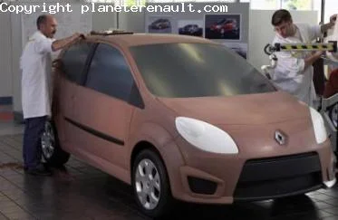 photo_media_fr_14077_BD_ren2007projet_twingo.webp