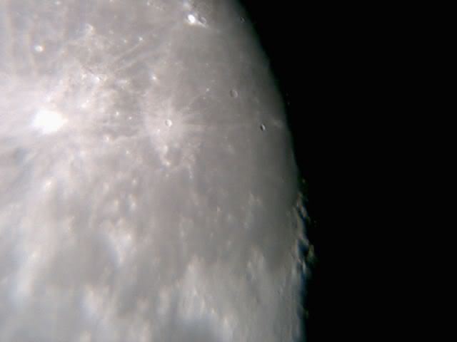 PhotoL16.jpg PhotoL16.jpg