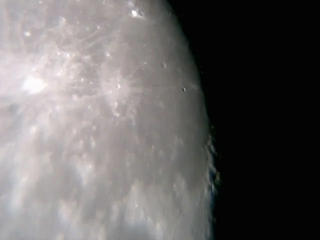 PhotoL16.webp
