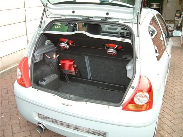 Picture038Small.webp