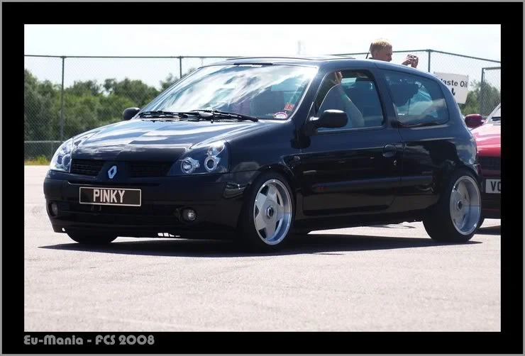 pinkyclio.webp