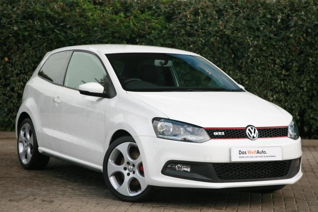 polodealerphoto.jpg polodealerphoto.jpg