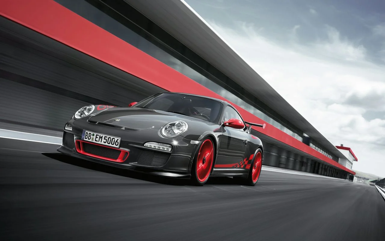 porsche-911-gt3-rs-2010-img_10.webp