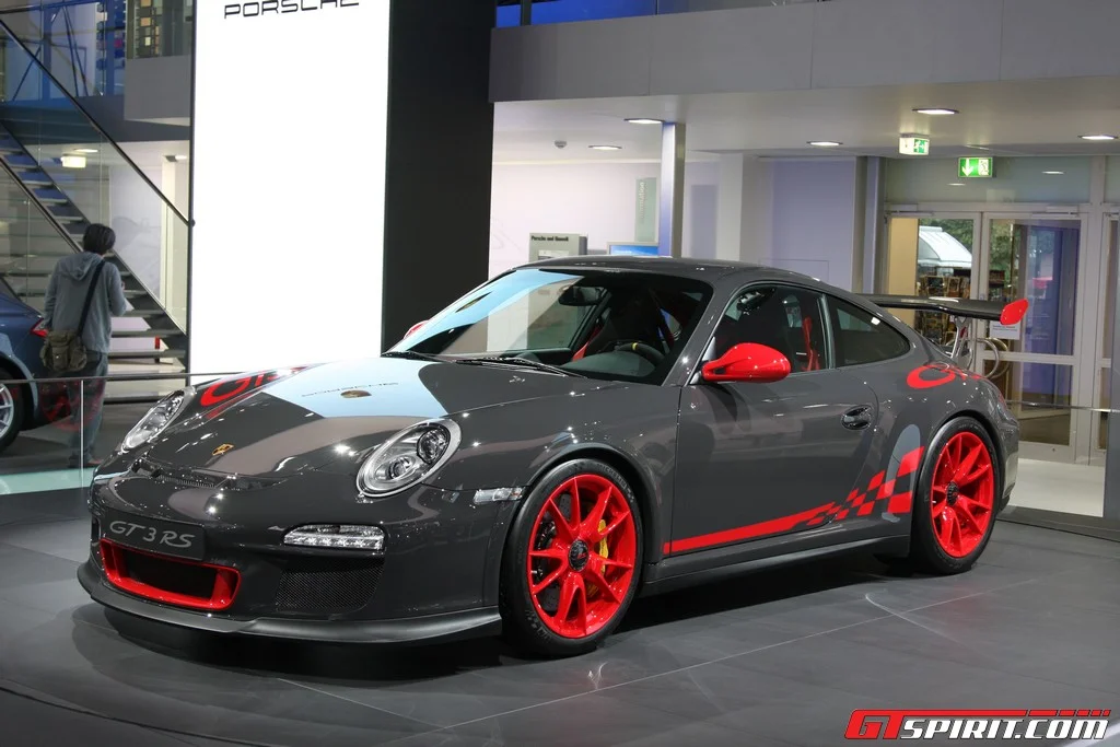 porsche-997-gt3rs-facelift-002.webp