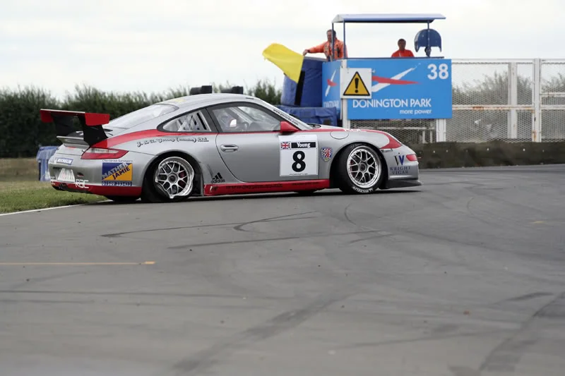 porsche2-1.webp