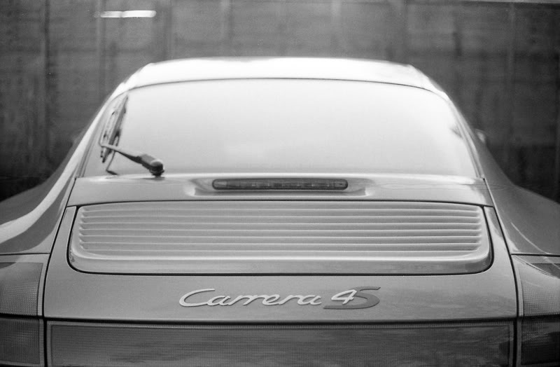 porsche2.jpg porsche2.jpg