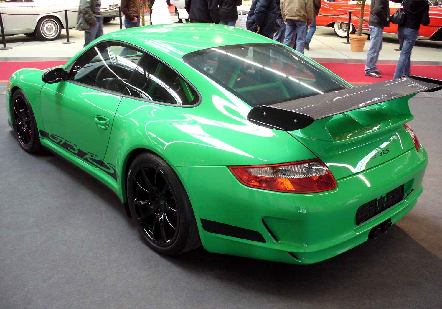 Porsche_997_GT3_RS_Heck.jpg