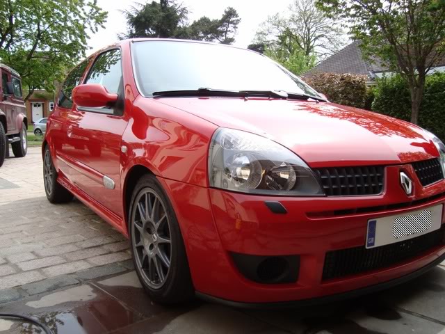 porscheclio039.jpg porscheclio039.jpg