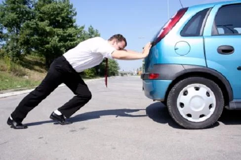 pushing-a-car1.webp