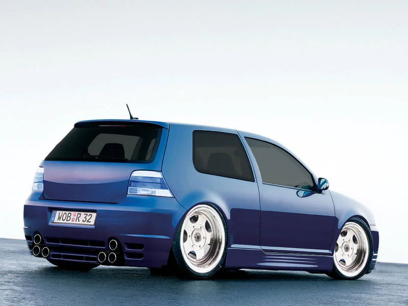 R32.webp