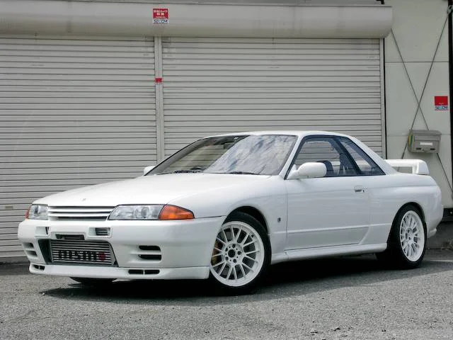 R32_GTR_White.webp