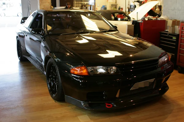r32gtrblkasm.webp
