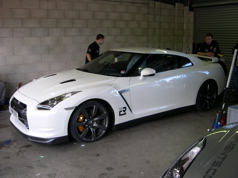 R35white.jpg R35white.jpg