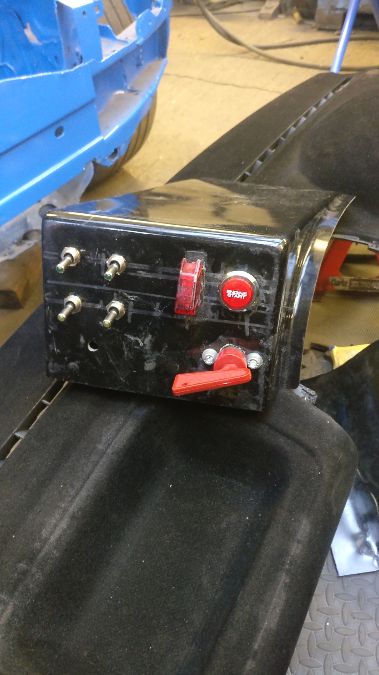 r85DfVI.jpg