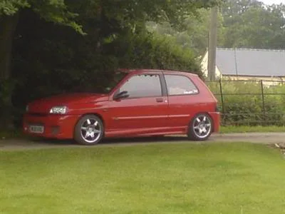 race-style_clio2.webp