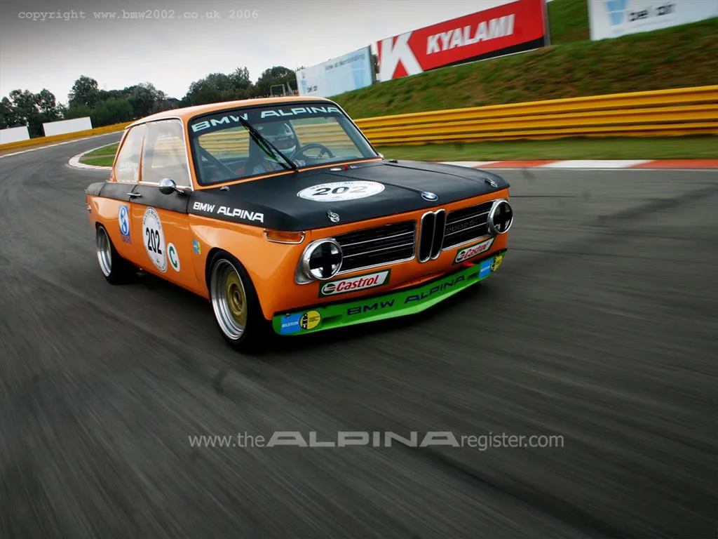 racing202002tii201024x768.webp