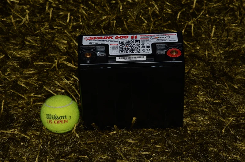 racingbattery_1.webp