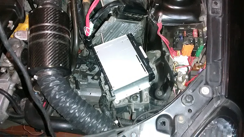 racingbattery_3.webp