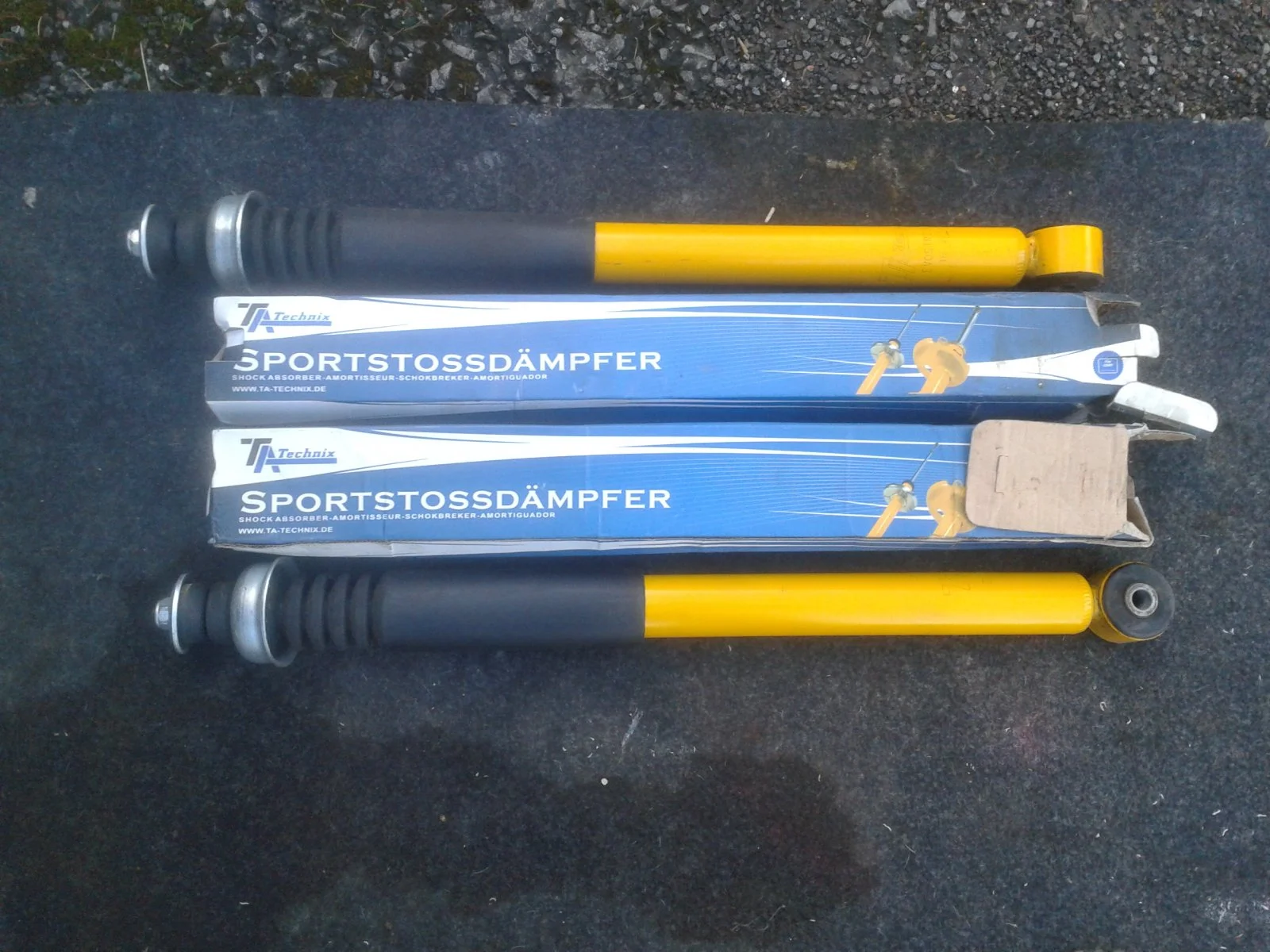 REAR SHOCKS 1.webp