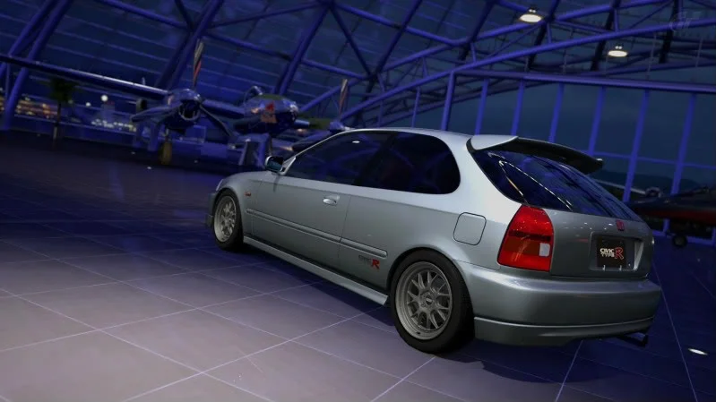 RedBullHangar-7-1.webp