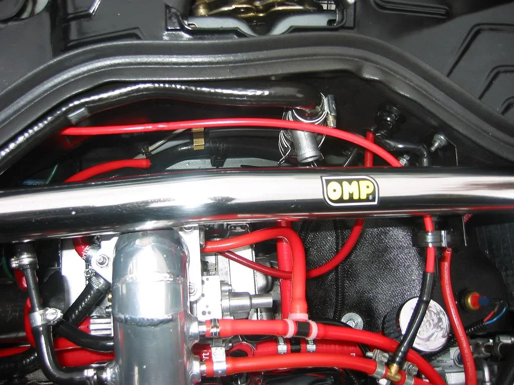 redhoses0003.webp