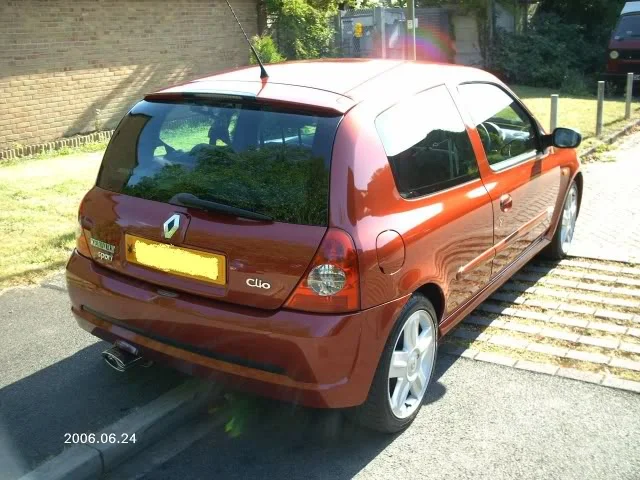 ren172rear.webp