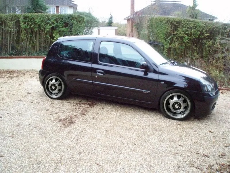 renaboy1copy.webp