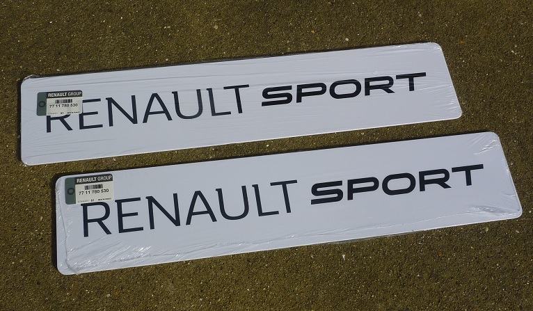 Renault%20Sport%20Show%20Plates%20-%20February%202017%2001_zpsdhkzvtpx.jpg