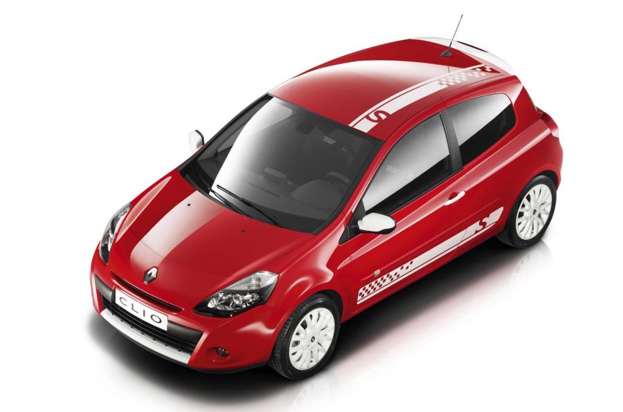 renault-clio-1411010103488921600x1060_0.jpg