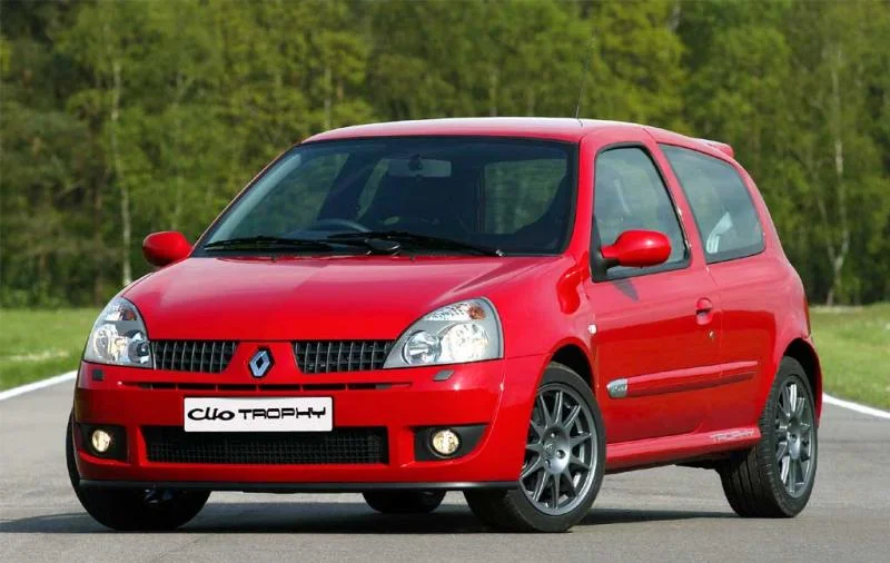 renault-clio-2-rs-trophy-633.webp