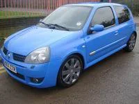 renault-clio-hatchback-2-0-16v-renaultsport-182-cup-3dr-1888115587-200x150.webp