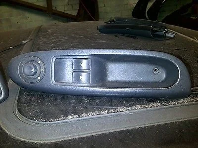 Renault-Clio-MK2-PH2-Electric-Window-Mirror-Switch.webp