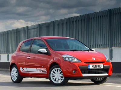 renault-clio-s-09-04-10.webp