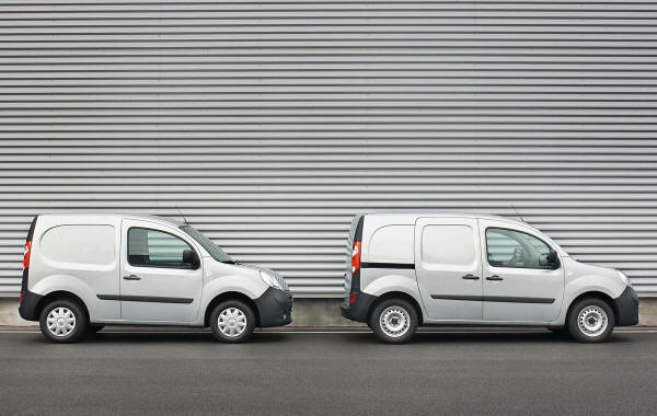 RENAULT KANGOO COMPACT.jpg