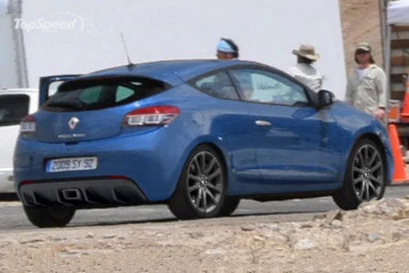 renault-megane-rs-ii_460x0w.webp