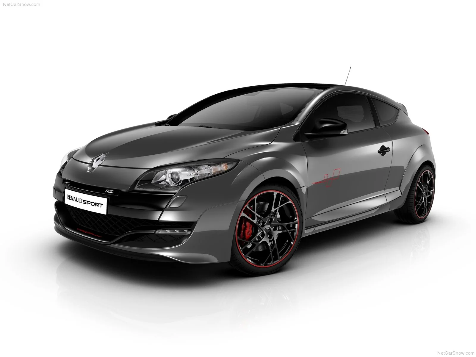 Renault-Megane_265_Trophy_mp43_pic_81324.webp