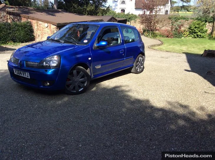 renault-renaultsport-clio-renaultsport-182-16v-S1517685-3.webp