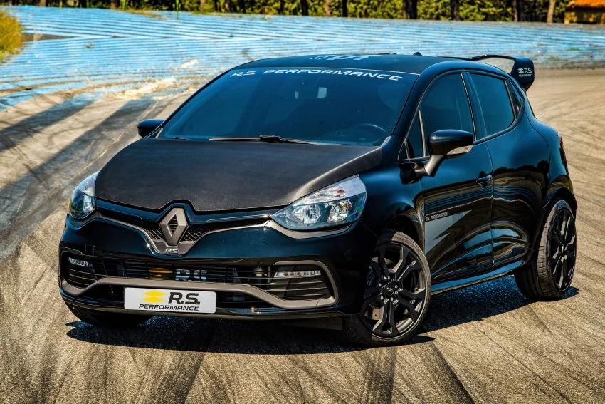 Renault-Sport-Performance-13-850x567.webp