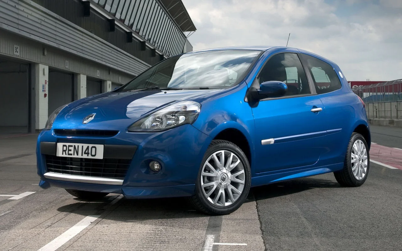 renault-world-series-clio-megane-04.webp