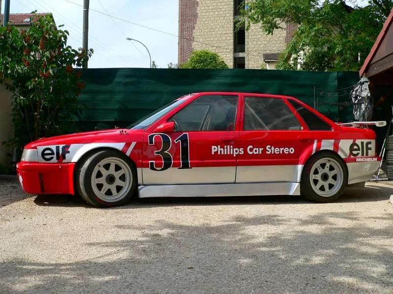 renault211.webp