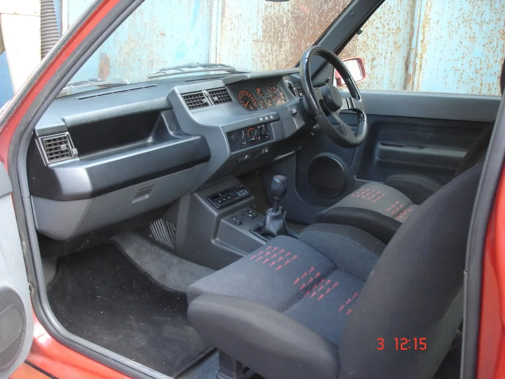 Renault5GTTurbo03-07-101.webp