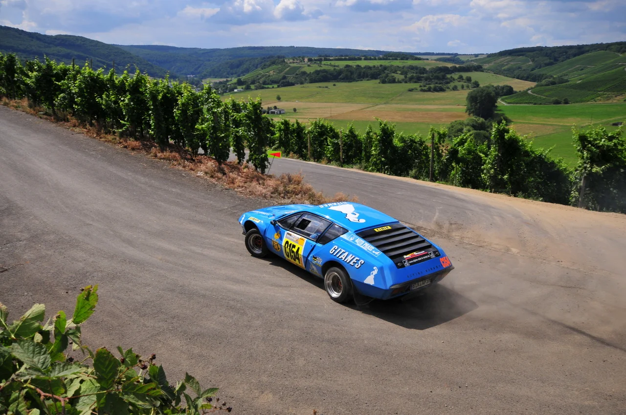 renault_alpine_a310_-_97dp.webp