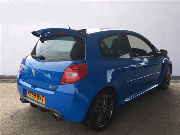 renault_clio_2_l.jpg renault_clio_2_l.jpg