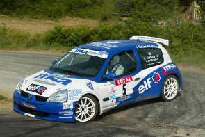 renault_clio_france_super_1600_2002-1.webp
